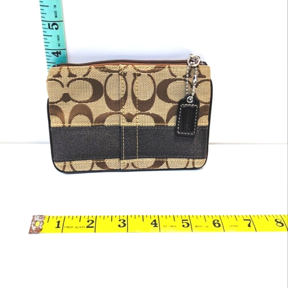 Coach Keychain Wallet - Picture 1 of 4